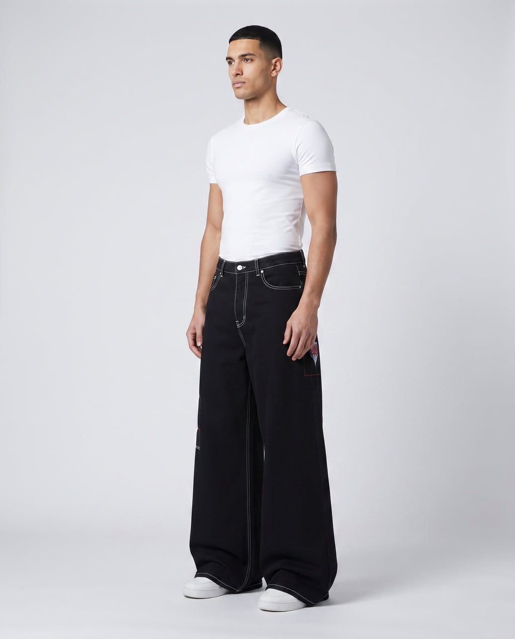 Maxout Jeans — Obsidian on model — /sessions/brave-exciting-hopper/mnt/Downloads/hartford_staging/8091134591078_threequarter.jpg